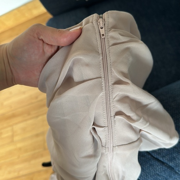 Birdie Gray Kira Gown - Picture 5 of 6